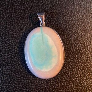 Large stone pendant